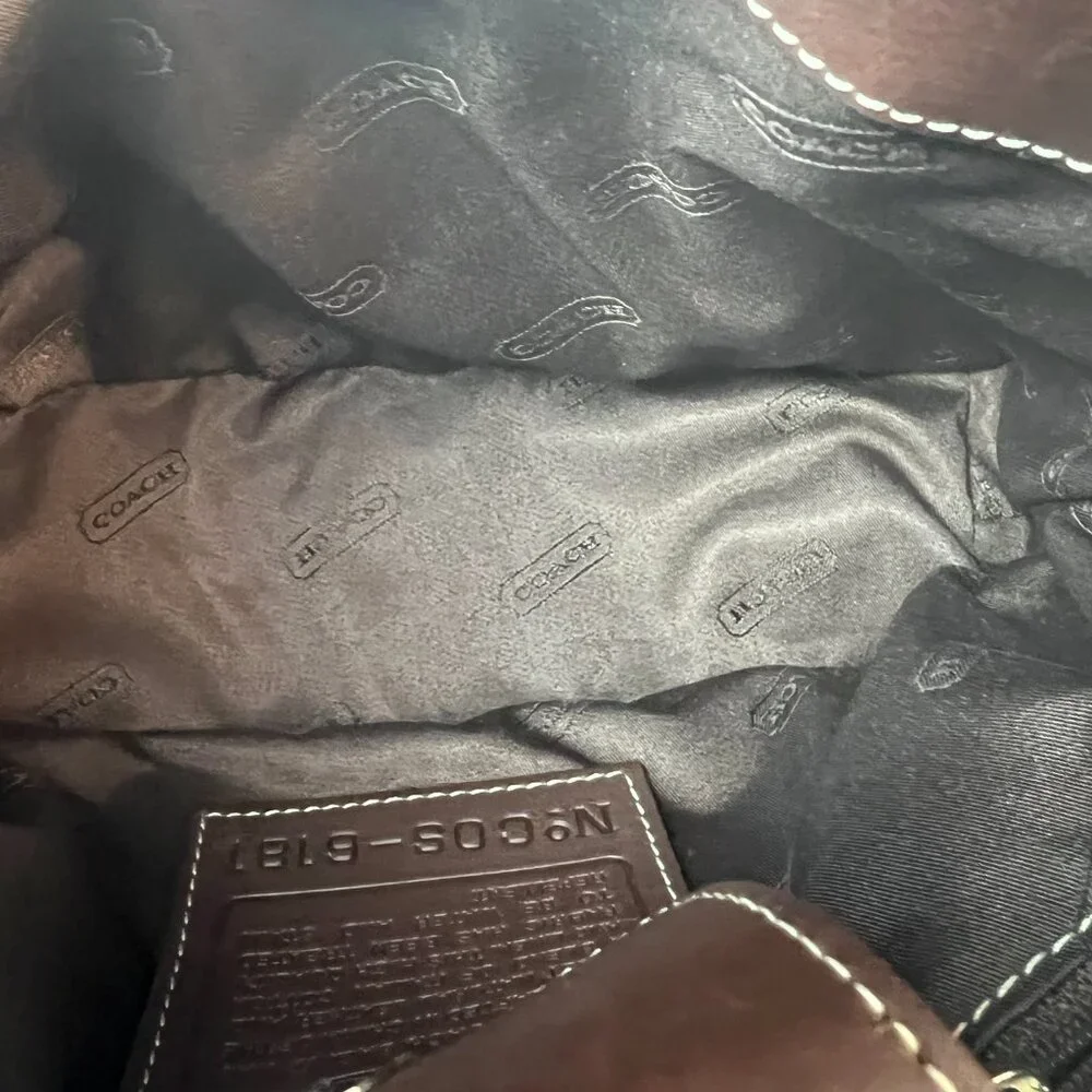 Vintage Coach Shoulder Bag 6181 Ivory Brown Canvas/Leather - Picture 6 of 7